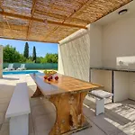 Beautiful Serenity With Private Pool *