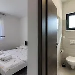 וילה Beautiful Serenity With Private Pool Gajana