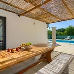 Beautiful Serenity With Private Pool *